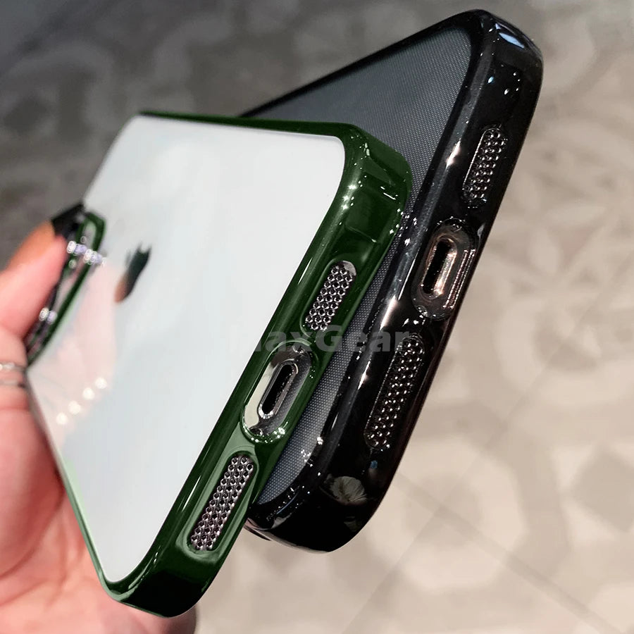 Coque en silicone transparente antichoc de luxe pour Apple iPhone | Revêtement haut de gamme, design pailleté transparent hydrofuge et résistant aux rayures.