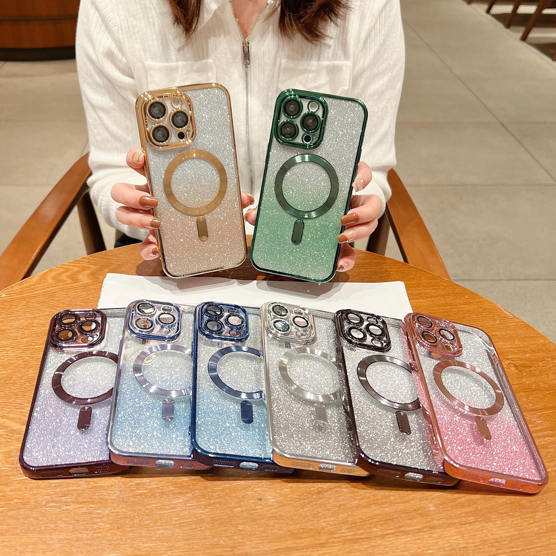 <tc>Coque magnétique de luxe pour iPhone avec bandoulière et paillettes dégradées | Étui MagSafe avec protection d’objectif caméra | Apple iPhone 17/17 Air/16/16e/15/14/13 Pro Max Plus | Étui blindé en TPU souple plaqué, protection haut de gamme</tc>