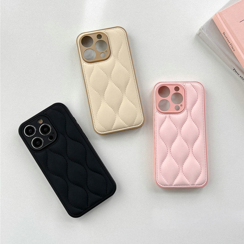 Hochwertige Leder Luxus iPhone Hülle mit 3D gewellter Textur | MagSafe-kompatible Schutzhülle mit Rundumschutz und Kameralinsenschutz Case für Apple iPhone 17/17 Air, 16/16e, 15, 14, 13 Pro Max Plus | Cover, Panzertasche und Stoßstangenabdeckung