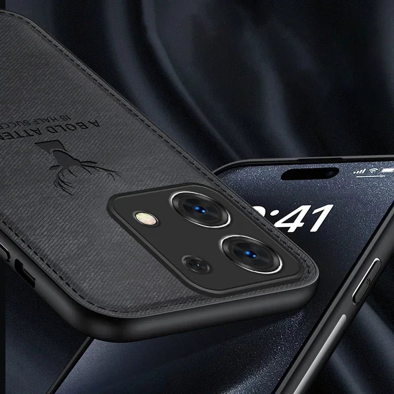 Pare-chocs de luxe avec motif de cerf et citation de motivation sur toile iPhone Case | Étui MagSafe avec housse de protection pour appareil photo | Coque pour Apple iPhone 15/14/13/12 Pro Max Plus | Étui blindé Étui de téléphone portable de haute qualité