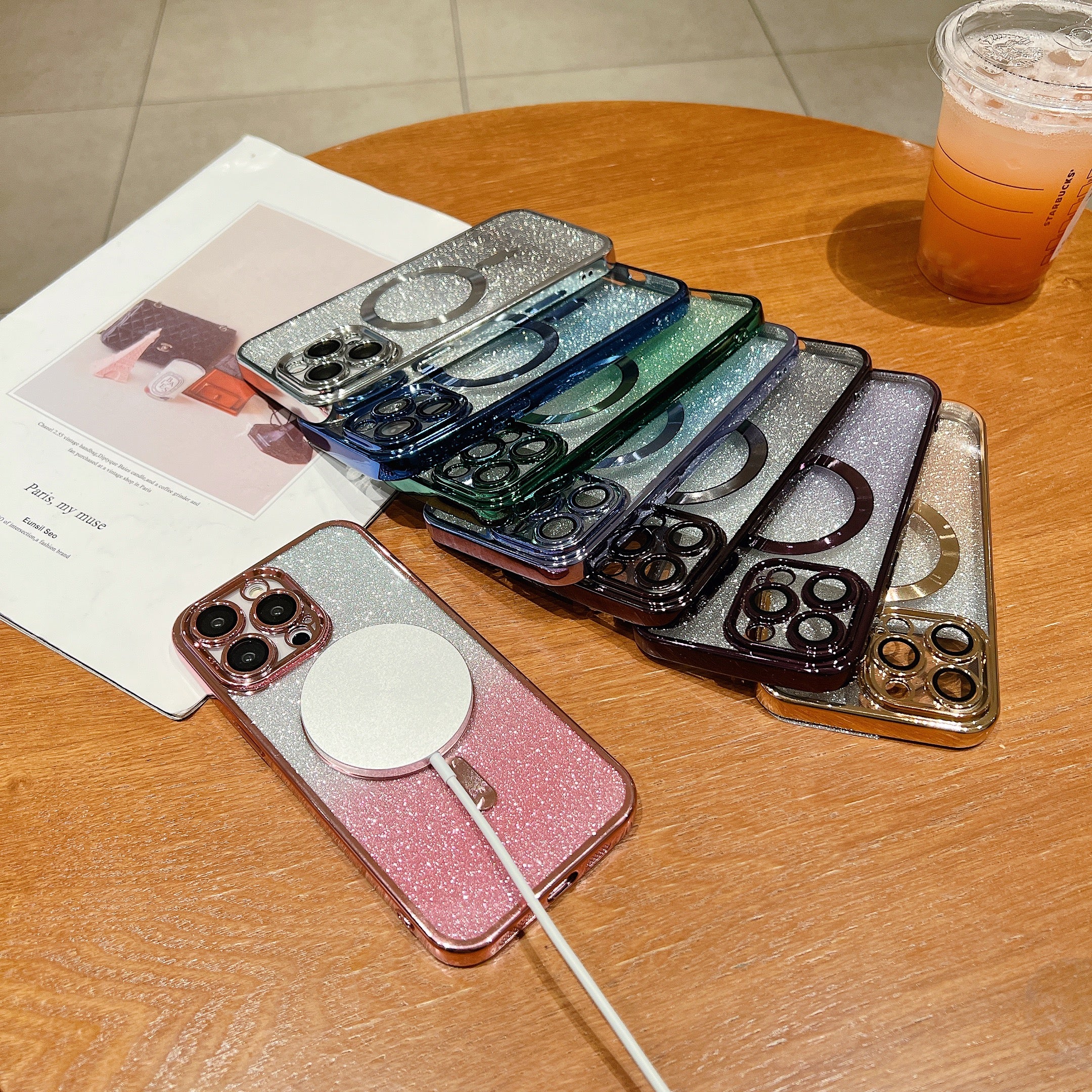 <tc>Coque magnétique de luxe pour iPhone avec bandoulière et paillettes dégradées | Étui MagSafe avec protection d’objectif caméra | Apple iPhone 17/17 Air/16/16e/15/14/13 Pro Max Plus | Étui blindé en TPU souple plaqué, protection haut de gamme</tc>