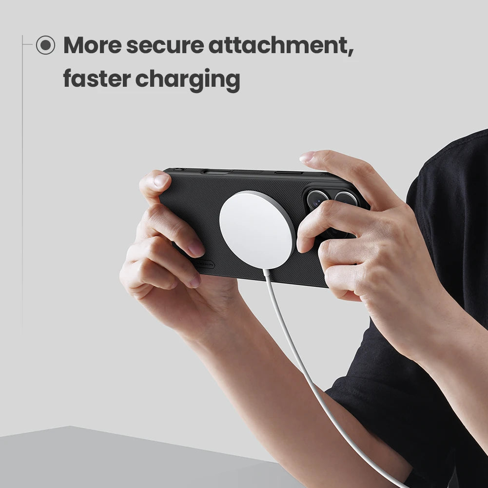 Premium Apple iPhone Hülle | MagSafe Kompatibel, Kameraobjektiv-Schutz, Displayschutz | Ultra Dünn, Stoßfest, Magnetisch, Rundum-Schutz Cover – Kohlefaser-Struktur, Weiches TPU, Leicht, Wasserdicht, Kratzfest, Anti-Fingerabdruck