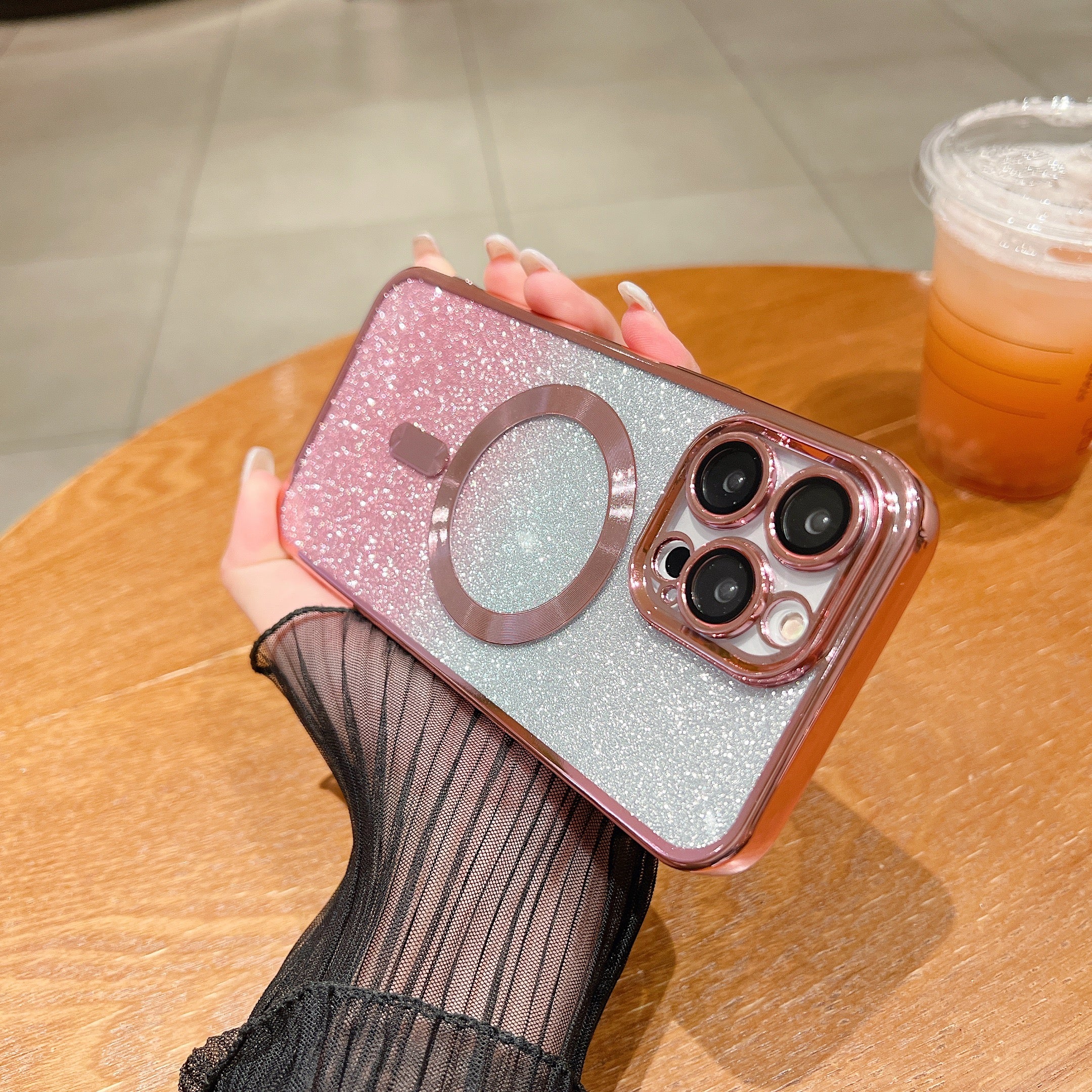 <tc>Coque magnétique de luxe pour iPhone avec bandoulière et paillettes dégradées | Étui MagSafe avec protection d’objectif caméra | Apple iPhone 17/17 Air/16/16e/15/14/13 Pro Max Plus | Étui blindé en TPU souple plaqué, protection haut de gamme</tc>