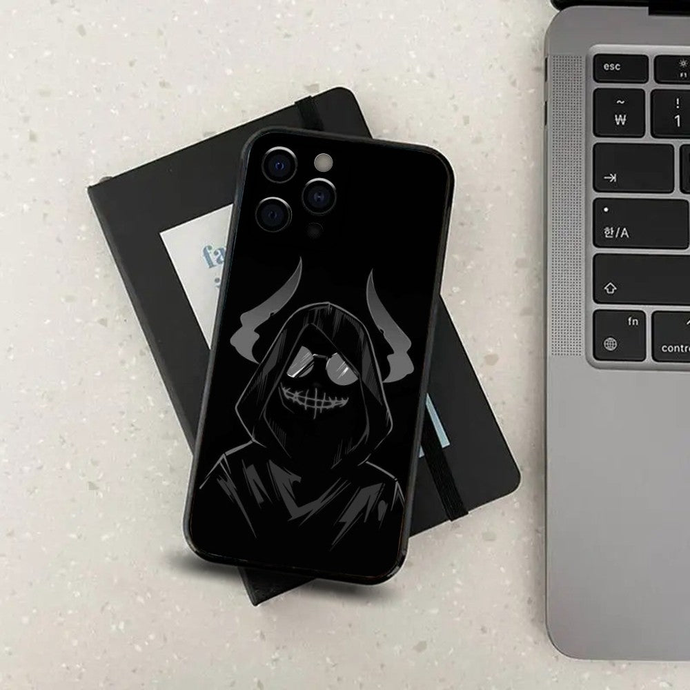 Coque iPhone Premium Rugged Devil Bad Boy Design | Étui MagSafe avec protection complète et protection d'objectif d'appareil photo pour Apple iPhone 15/14/13/12 Pro Max, Plus, Mini Cover | Coque de téléphone antichoc avec poche blindée et pare-chocs